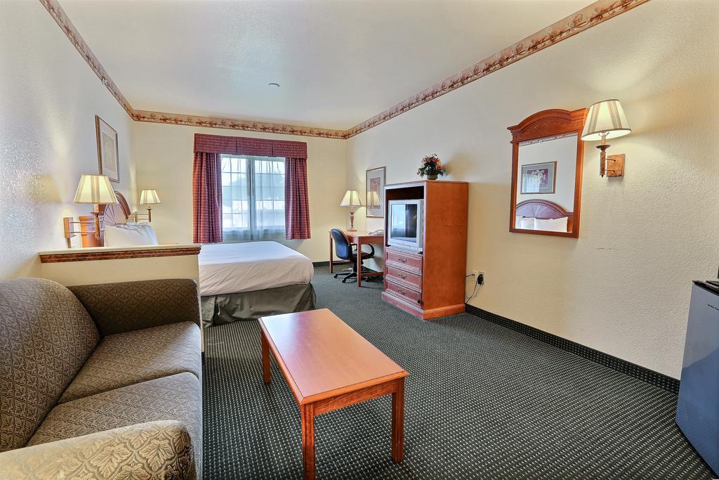 Quality Inn&Suites - Glen Rose Zimmer foto