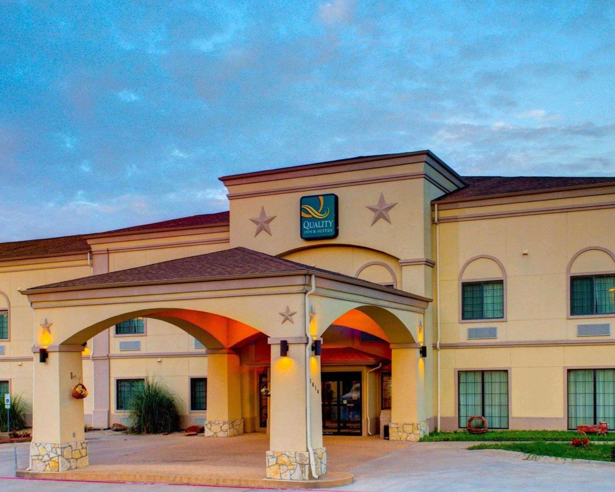 Quality Inn&Suites - Glen Rose Exterior foto